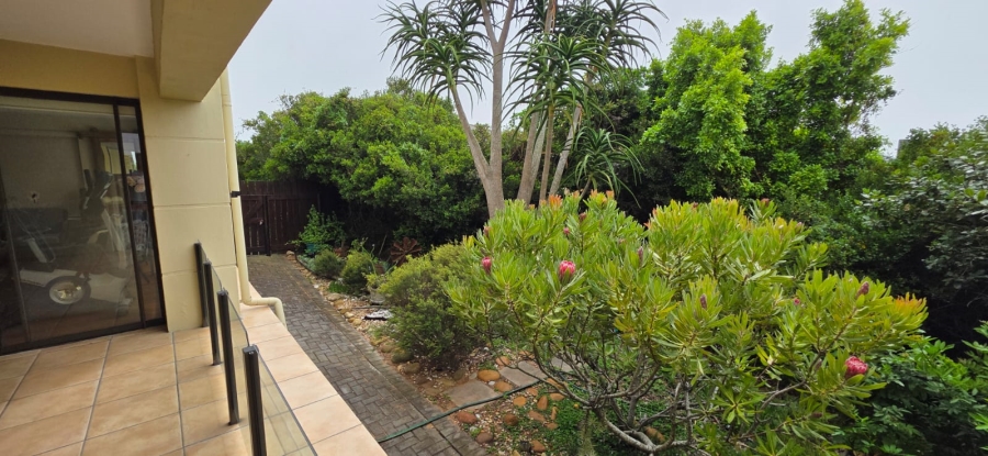 4 Bedroom Property for Sale in Stilbaai Wes Western Cape